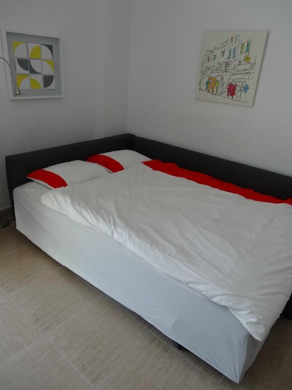 Malaga Apartamentos Bagian luar foto